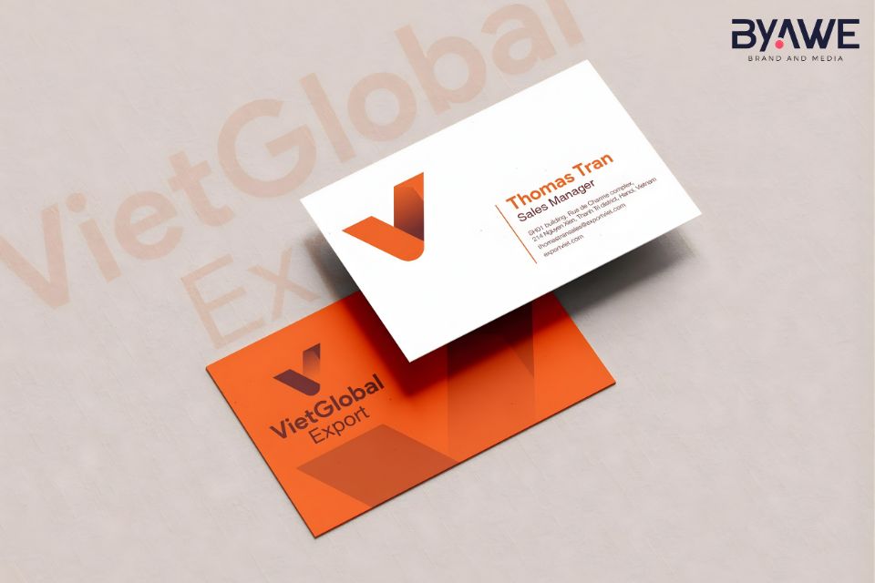 Tái định vị thương hiệu là gì trong bối cảnh doanh thu đi ngang?